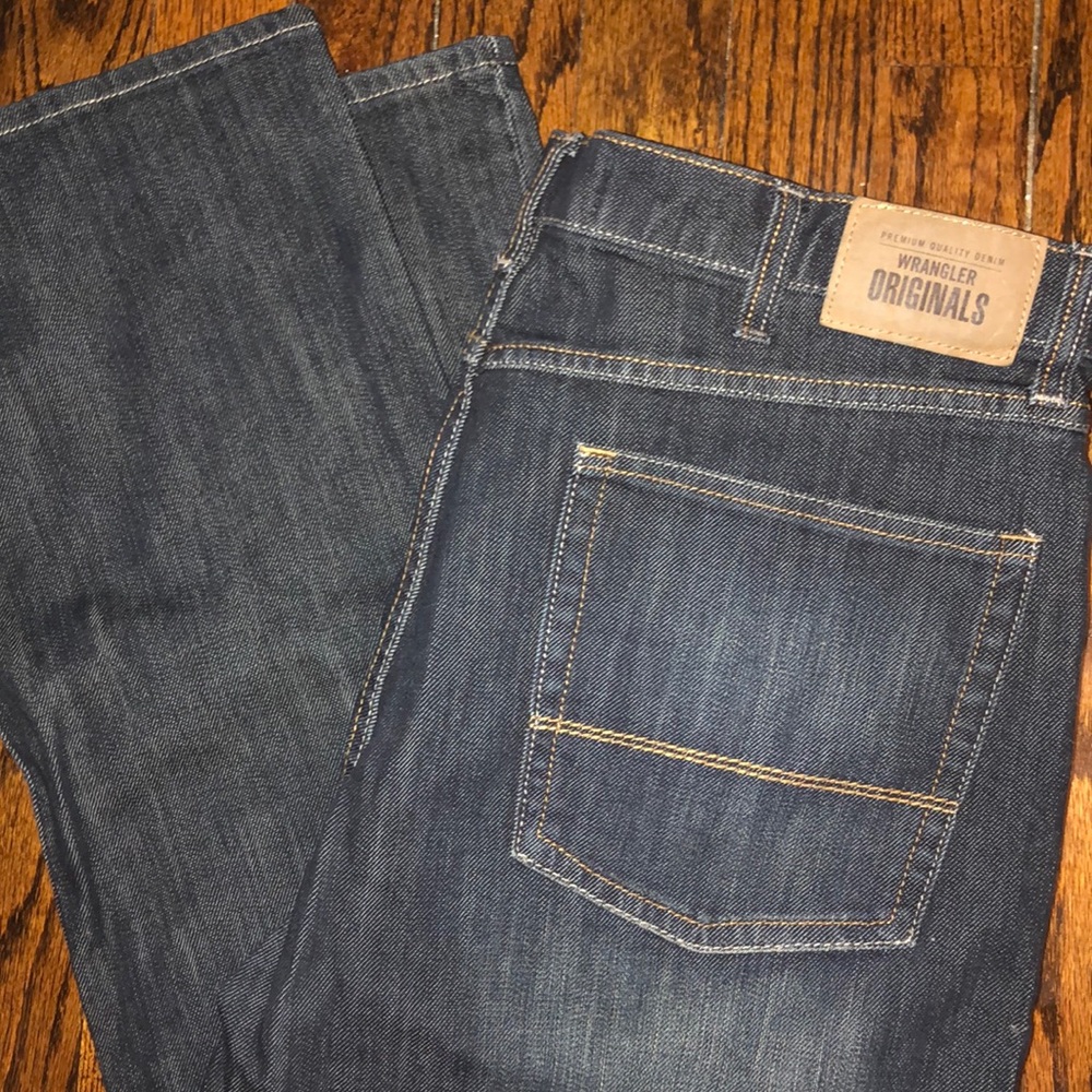 Men’s Wrangler Jeans - never worn